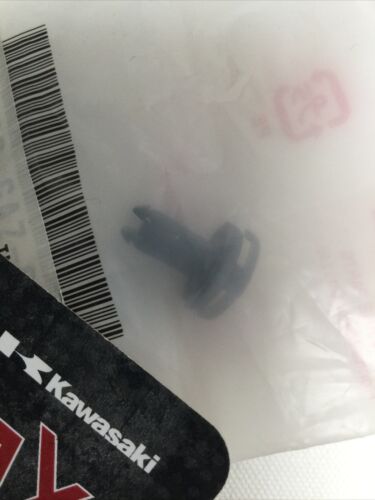 Honda Trim Clip 90683-GAZ-003