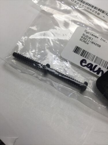 New OEM Suzuki 03211-0425B Screw NOS (Set Of 2)