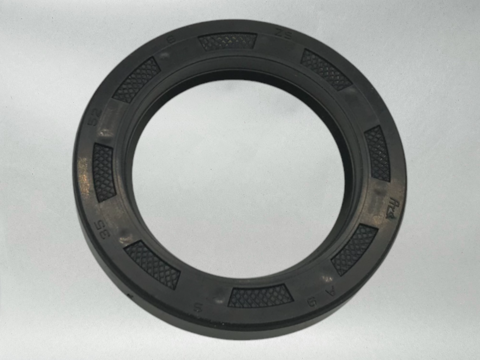 Yamaha Marine Genuine OEM Authentic Yamaha GENUINE OEM 93101-35018-00 OIL SEAL