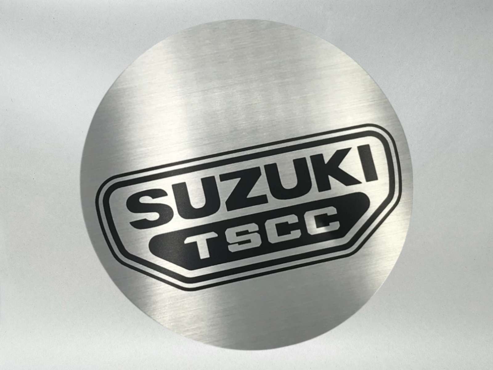 suzuki Genuine OEM Left Side Emblem Badge Decal gs1000 gs1100 gs750 68233-49200