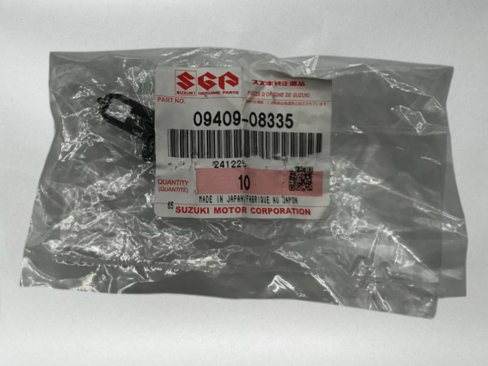 8 Suzuki Genuine OEM Authentic Suzuki FENDER CLIPS 09409-08335