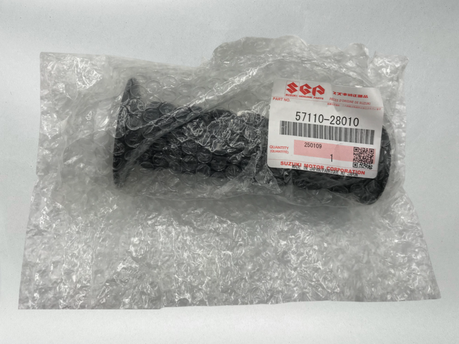 Suzuki OEM Rt Throttle Tube Grip RV TC TS 90 125 185 250 400 Y64 57110-28010