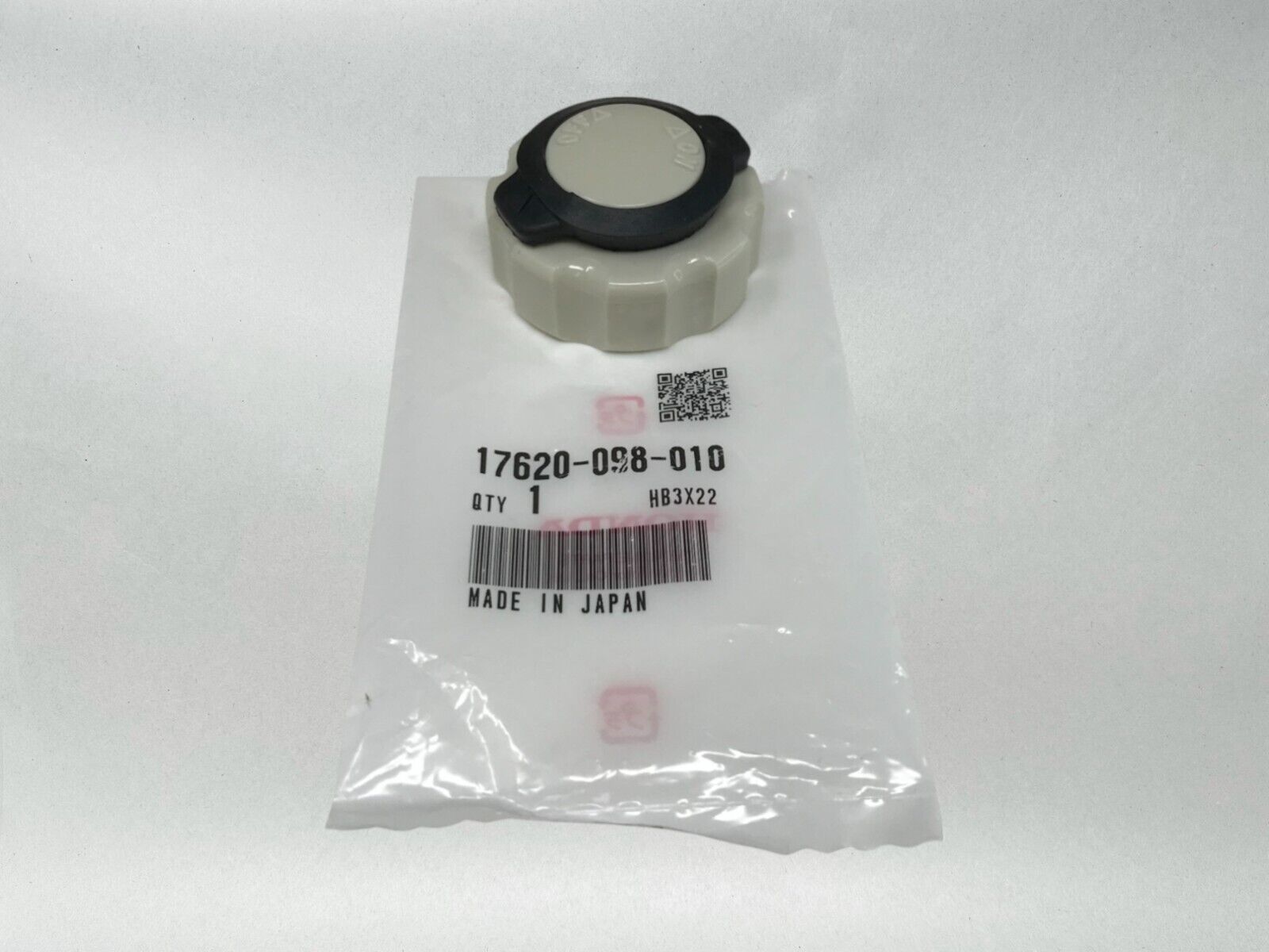 Honda Genuine OEM Fuel Gas Tank Cap CT70 CT 70 Trail 1969-72 17620-098-010