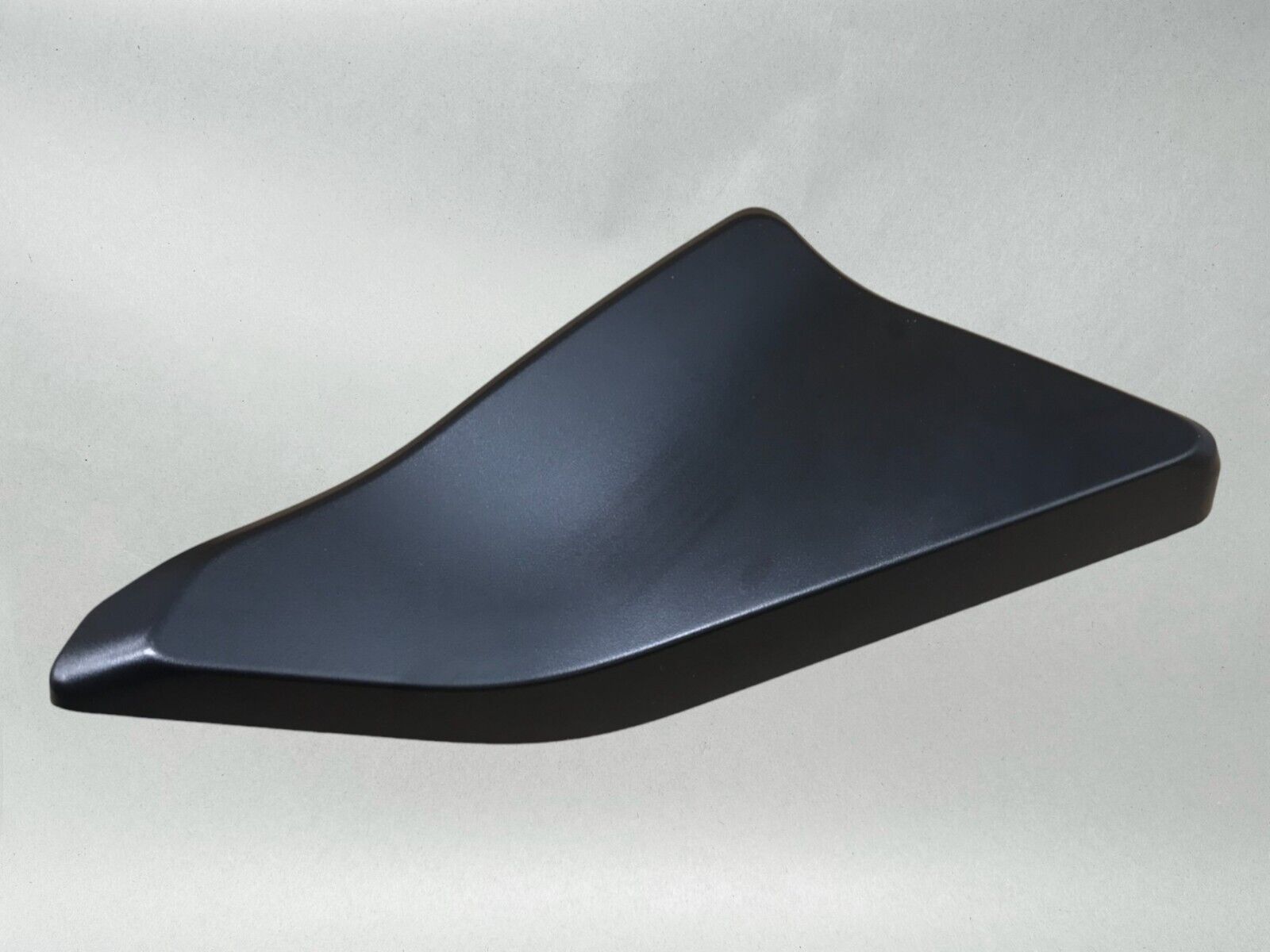 Honda OEM RIGHT SIDE FRAME KNEE COVER 2017-2024 REBEL 300 500 83510-K87-A00