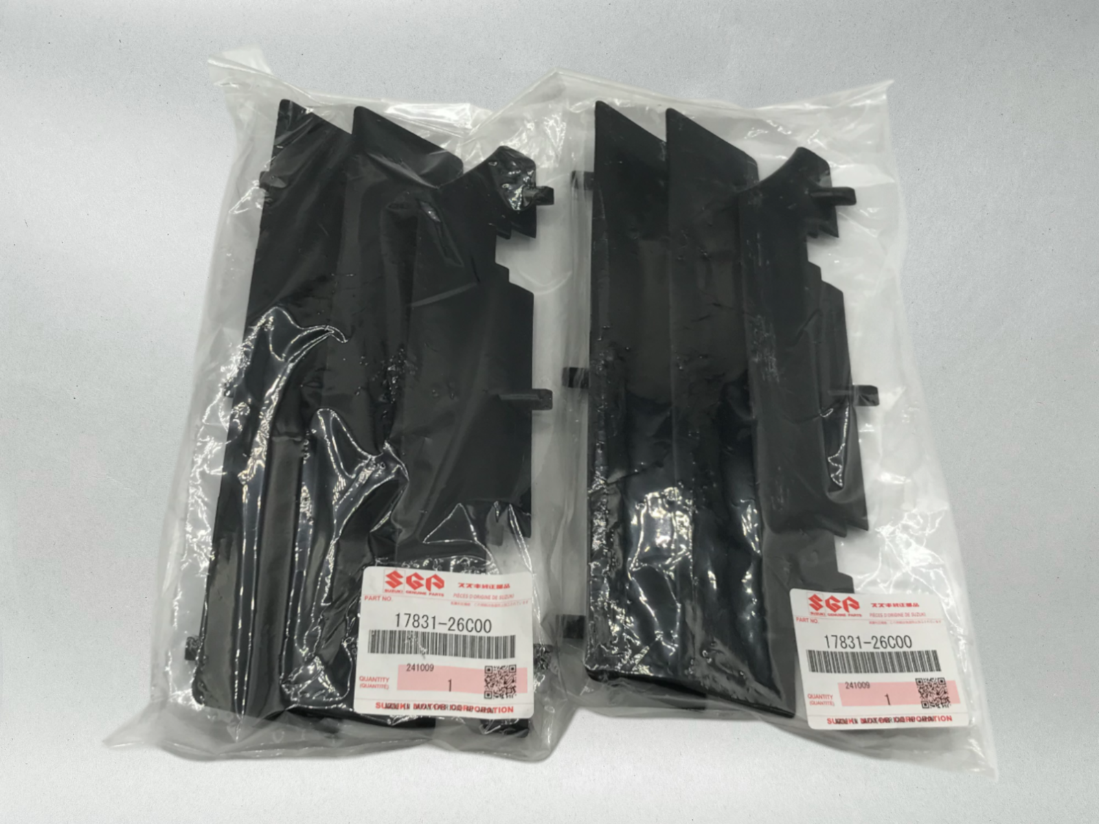2 Suzuki Black Radiator Cover Guards RM125/250 RMX250 RM RMX 125 250 17831-26C00