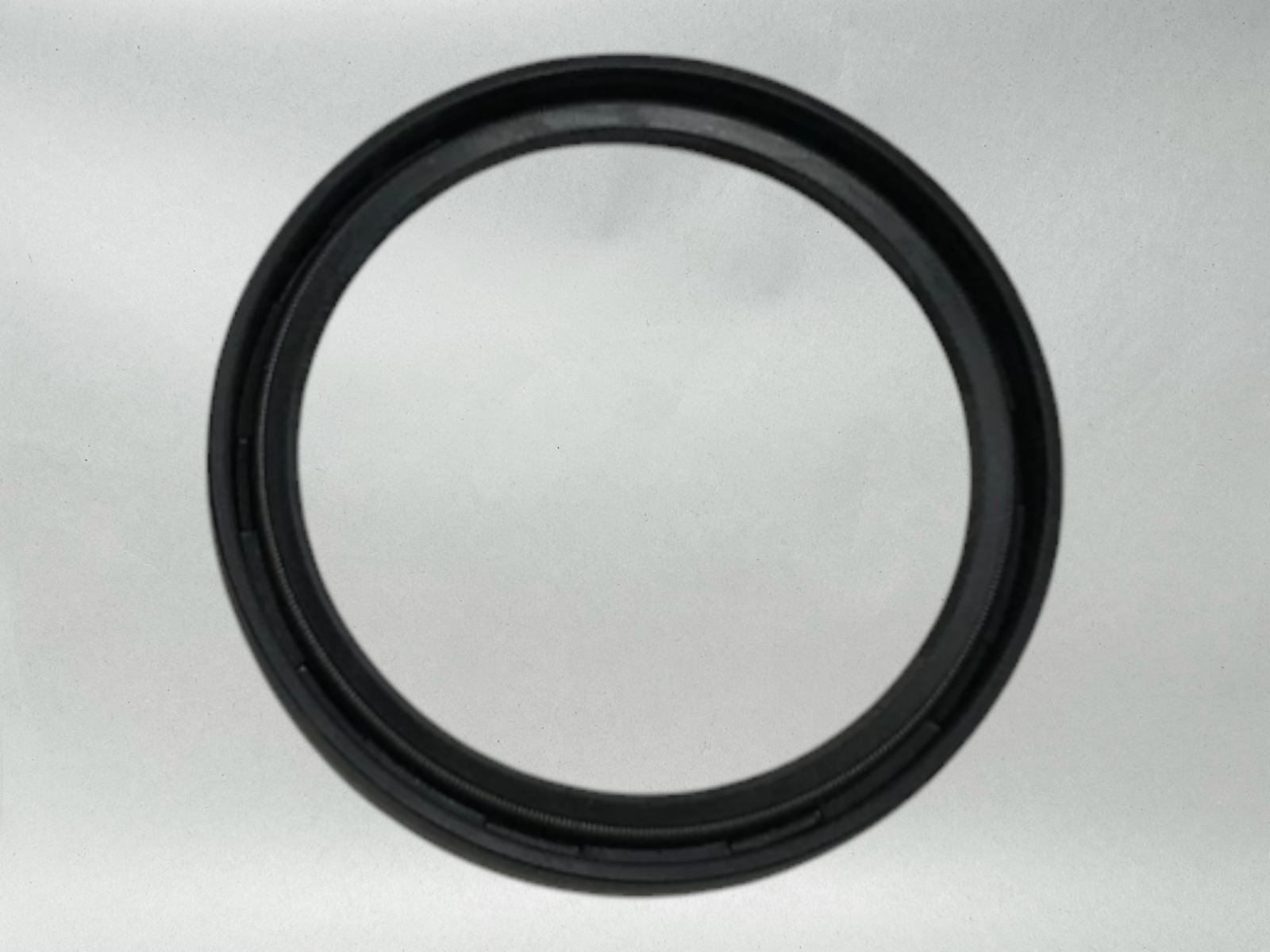 Mercury Genuine OEM MerCruiser Alpha Bravo Upper Steering Pin Seal 8M2005029