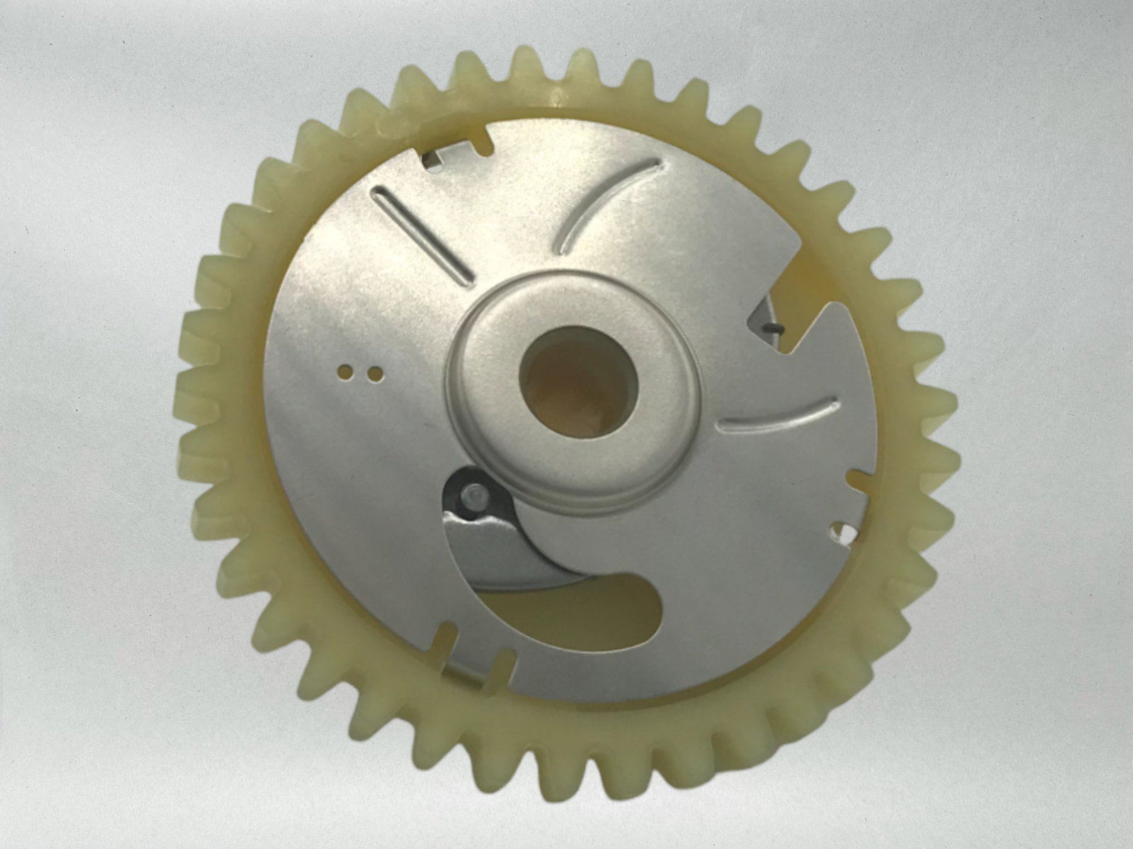 Honda Genuine OEM Camshaft Assy GCV200 HRX217K6 14100-Z9M-000