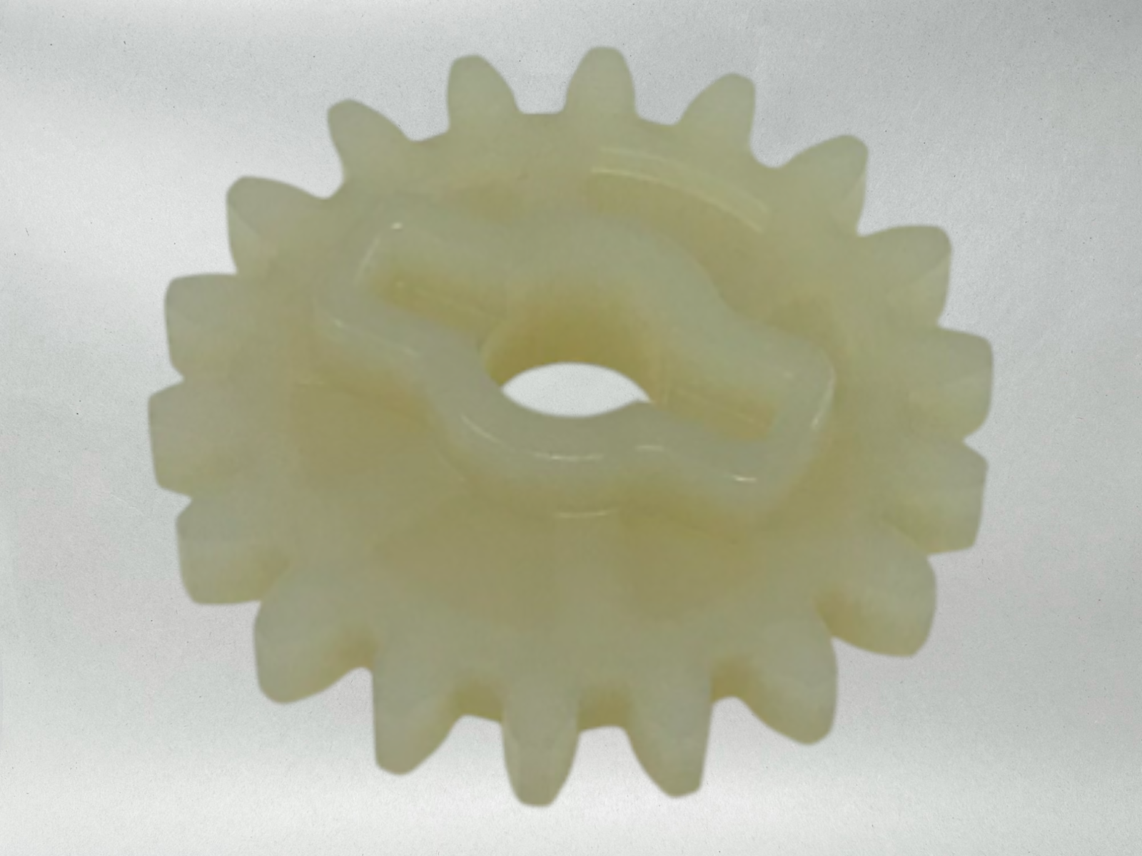 Honda Genuine OEMOil Pump Driven Gear (18T) CRF250 R CRF250 X 15133-KRN-670