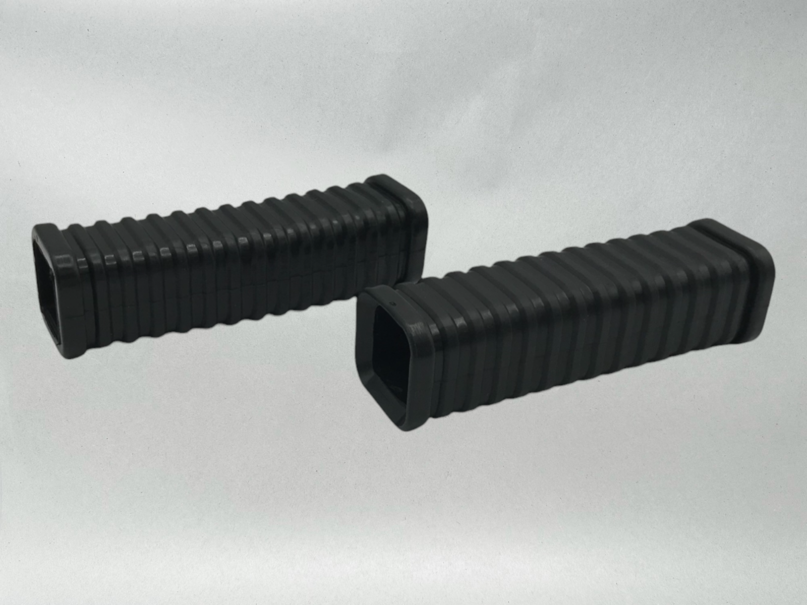 Honda Genuine OEM 2 -PILLION STEP RUBBER REAR FOOT PEG Z50 CT90 S90 95011-31000