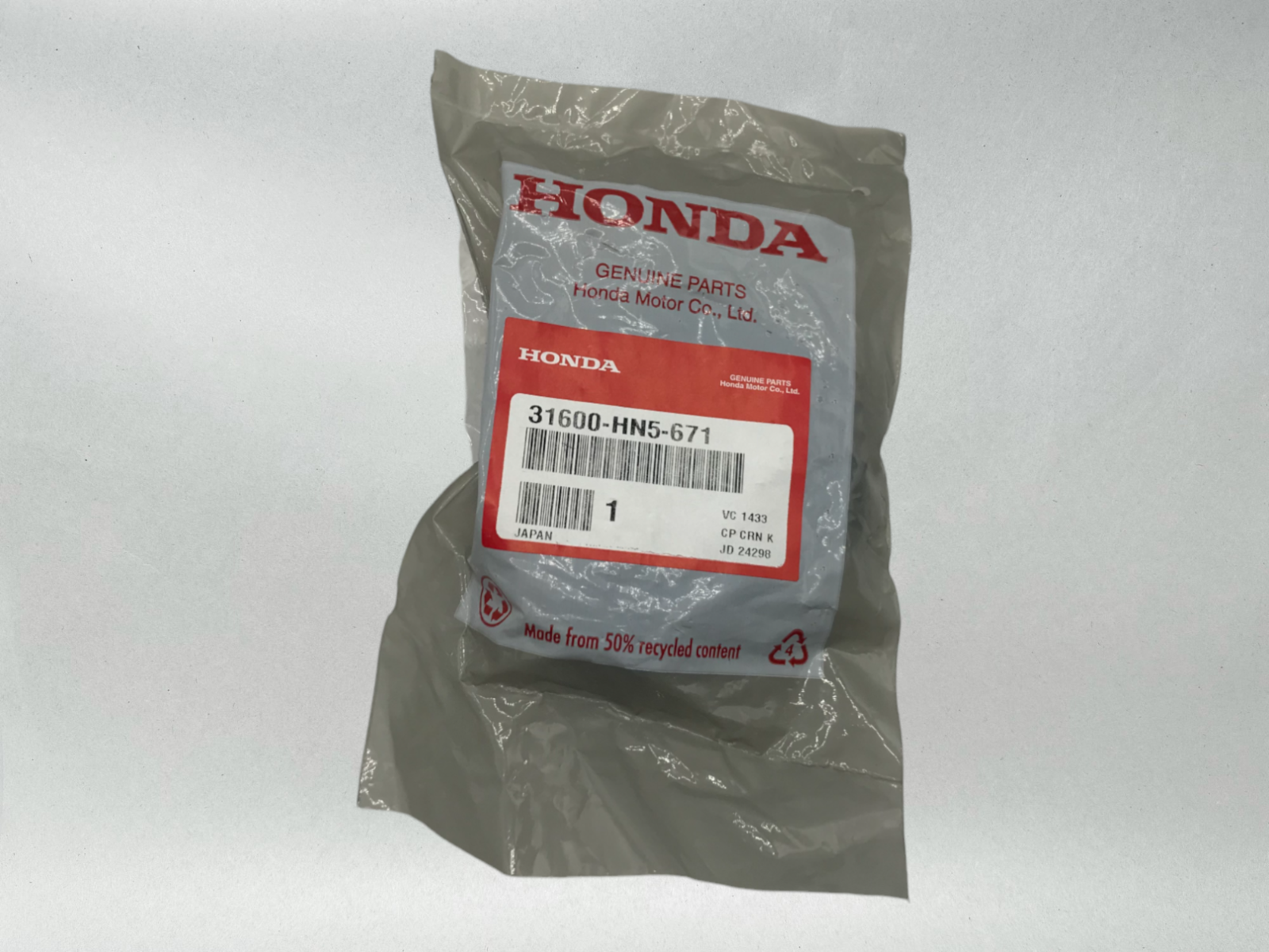 Honda Voltage Regulator Rectifier TRX350 400 450 Foreman Rancher 31600-HN5-671