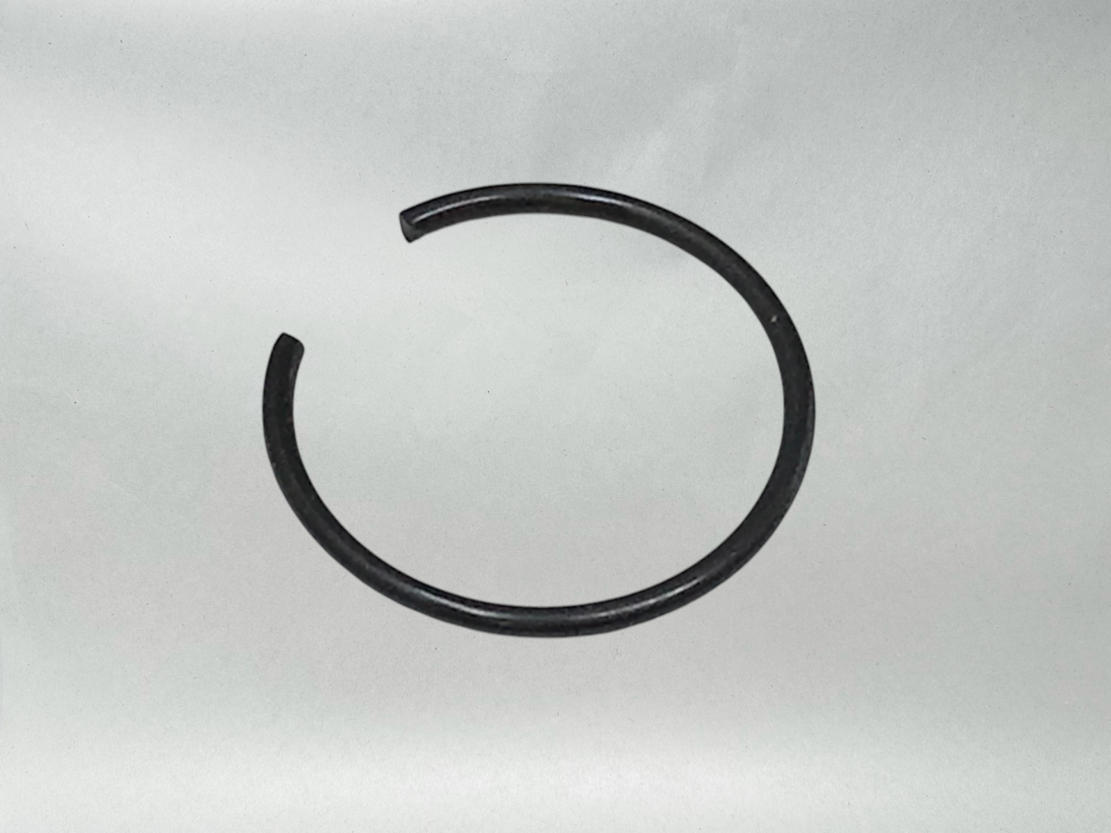 2 Kawasaki Genuine OEM KX80 G5 KH100 KE100 KD125 Piston Circlips 92036-003