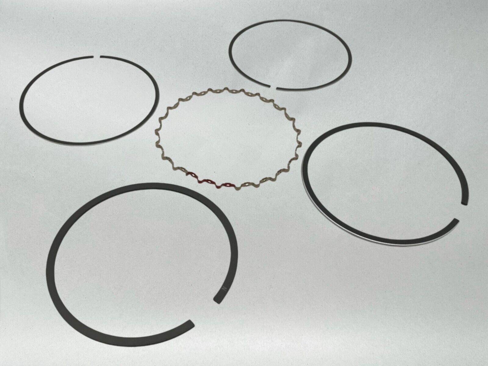 Honda OEM 85-00 XR100R 81-84 XR100 79-85 XL100S RING SET PISTON 13011-KB4-305