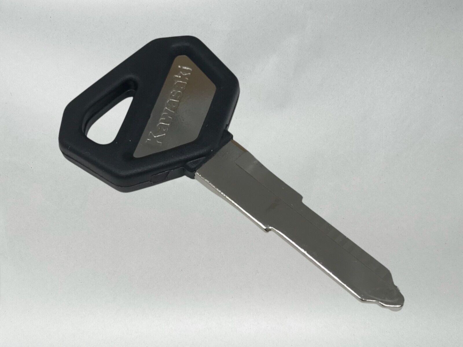 Kawasaki Key Blank Ninja ZX11 250R 600R Concours GPZ 1100 Eliminator 27008-0621