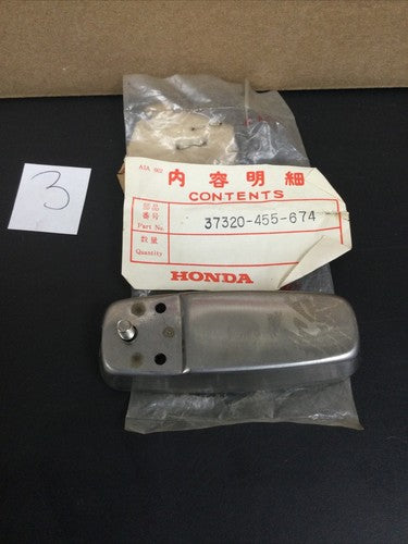 37320-455-674 NOS Honda Base, Pilot Box (3)