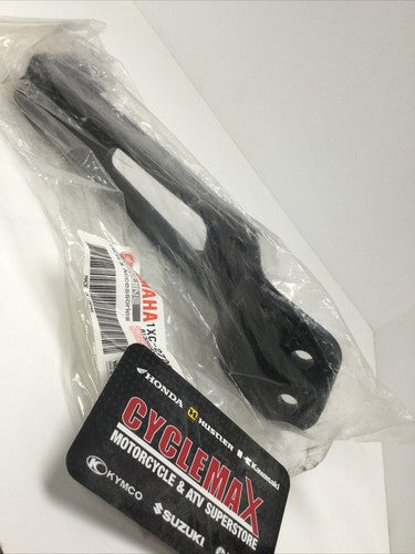2017 Yamaha SCR950 Right Rear Passenger Peg Foot Rest Mount Bracket 1XC-27264-00