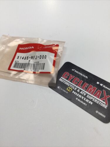 Honda 51486-MFJ-D00 Lower Collar