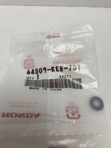 Genuine Honda Retainer PN 64509-KE8-701