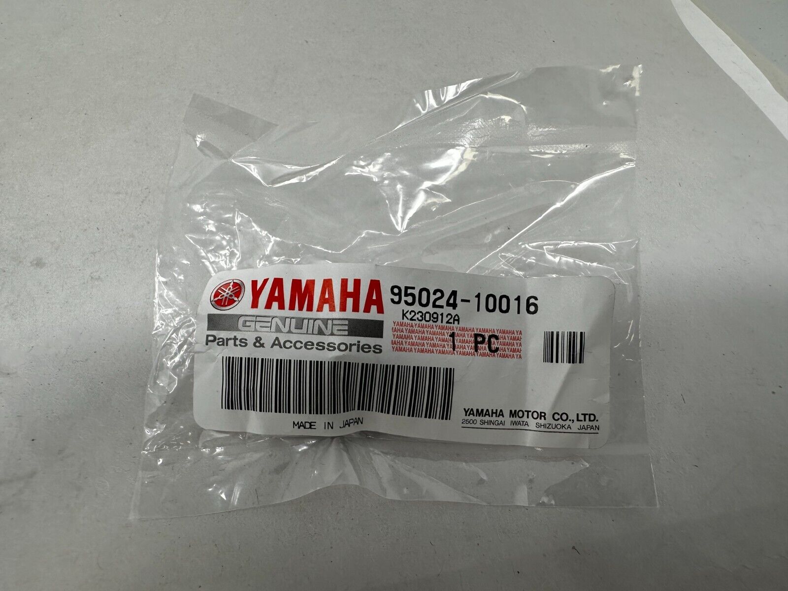 Yamaha Genuine OEM Authentic Flange Bolt 95024-10016-00