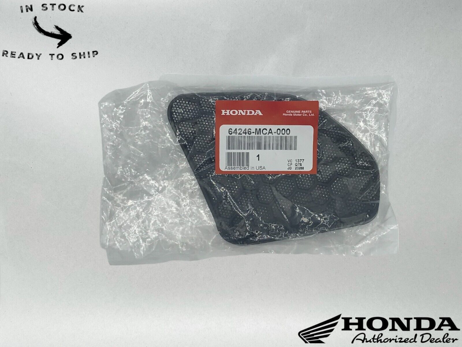 Honda Genuine OEM Left Front Speaker Cover 64246-MCA-000