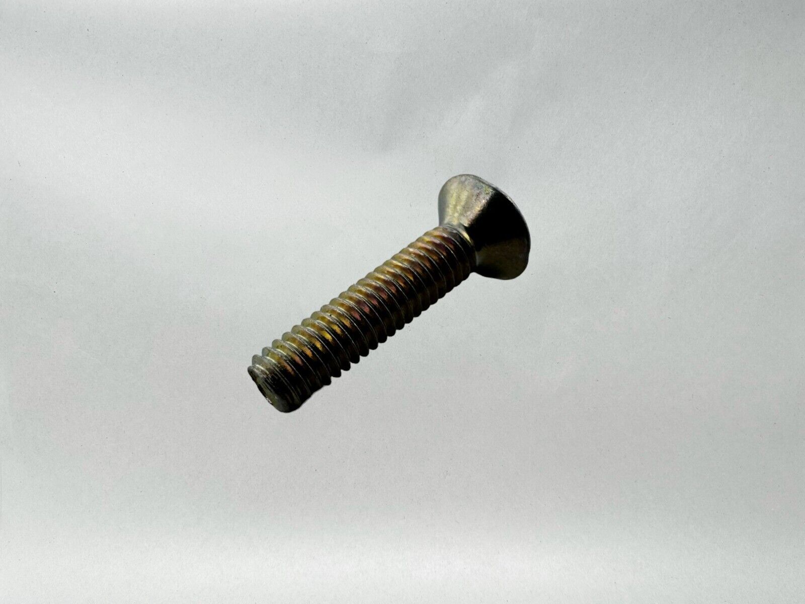 Yamaha Genuine OEM Flat Head Screw 98702-04018-00