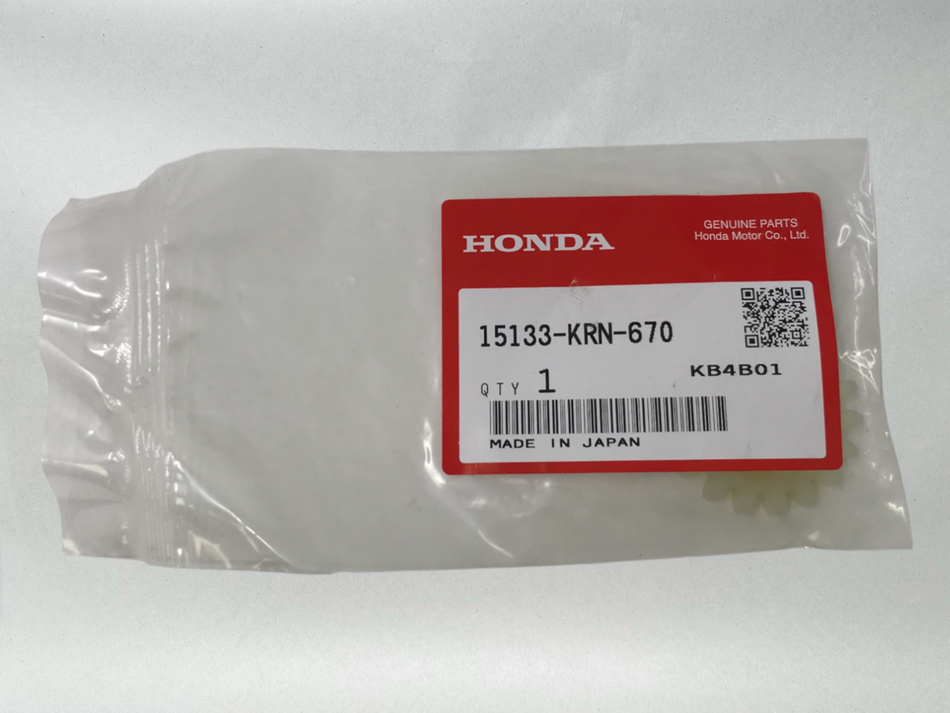 Honda Genuine OEMOil Pump Driven Gear (18T) CRF250 R CRF250 X 15133-KRN-670