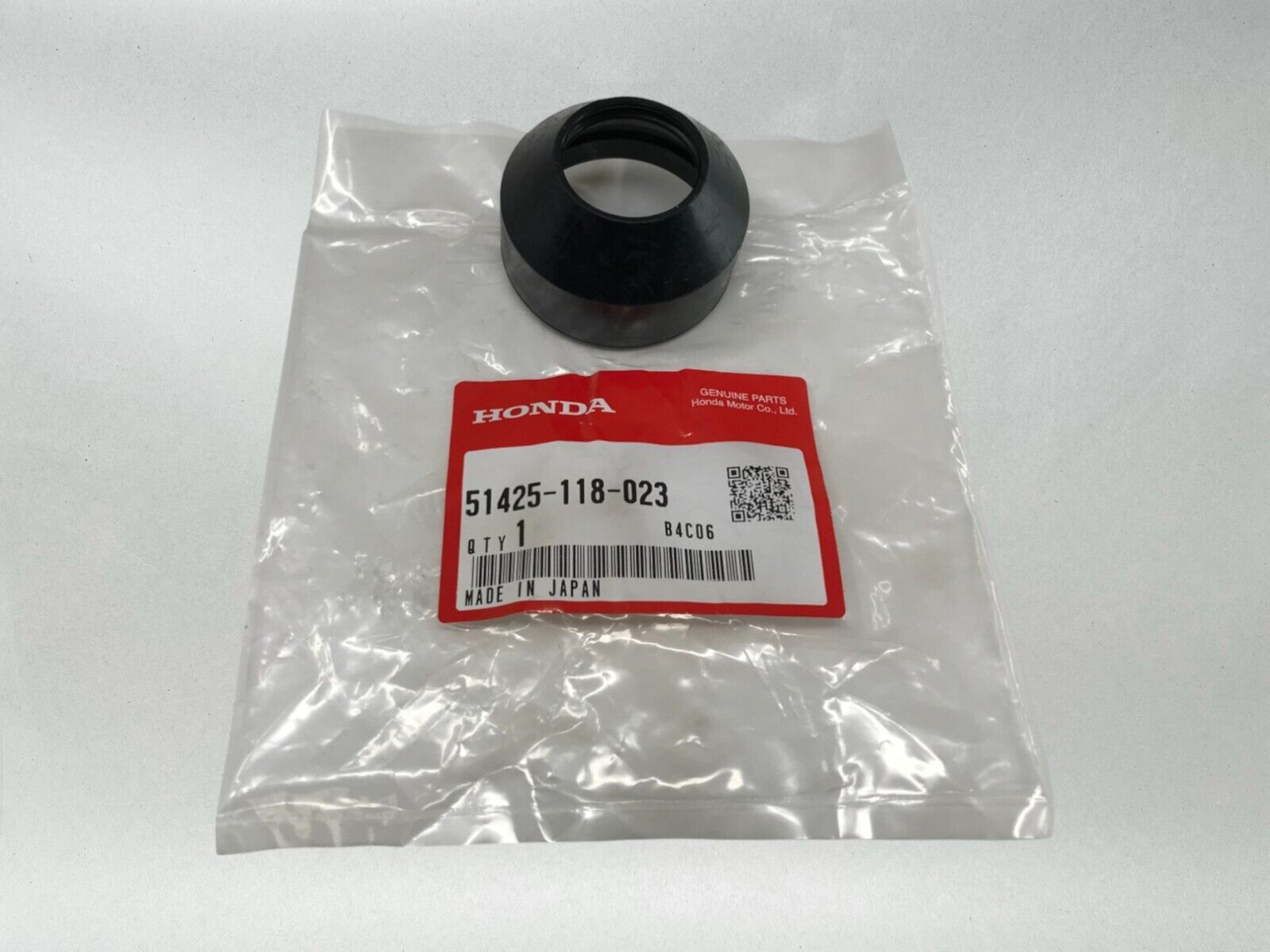 Honda OEM 2 Fork Dust Seals SL70 ST90 XR75 XR80 XL70 XL75 XL80 51425-118-023