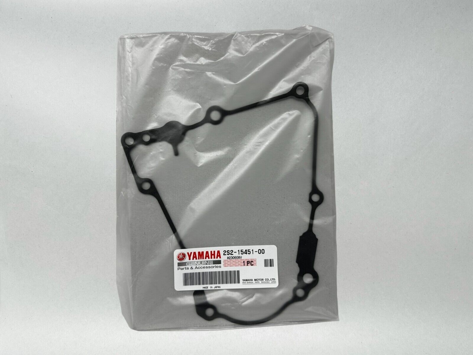 Yamaha Genuine OEM Crankcase Cover Gasket 2S2-15451-00-00