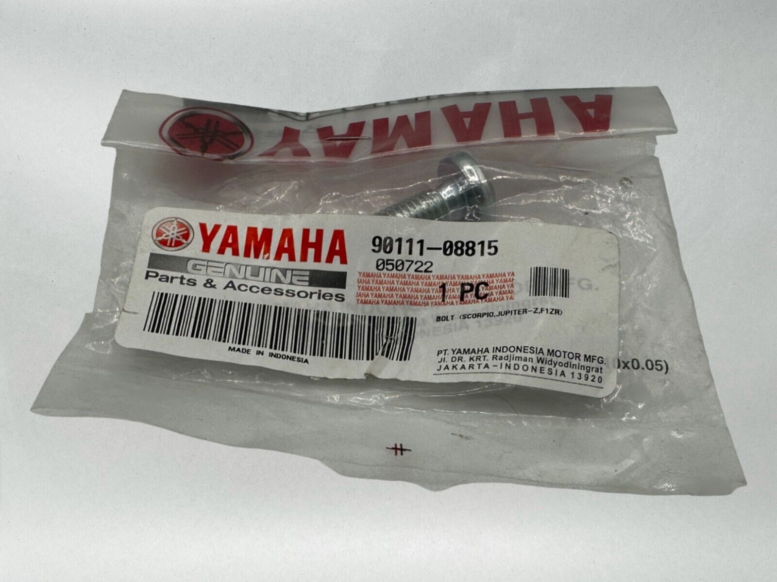 Yamaha Genuine OEM Authentic F1ZR Bolt 90111-08815-00-00