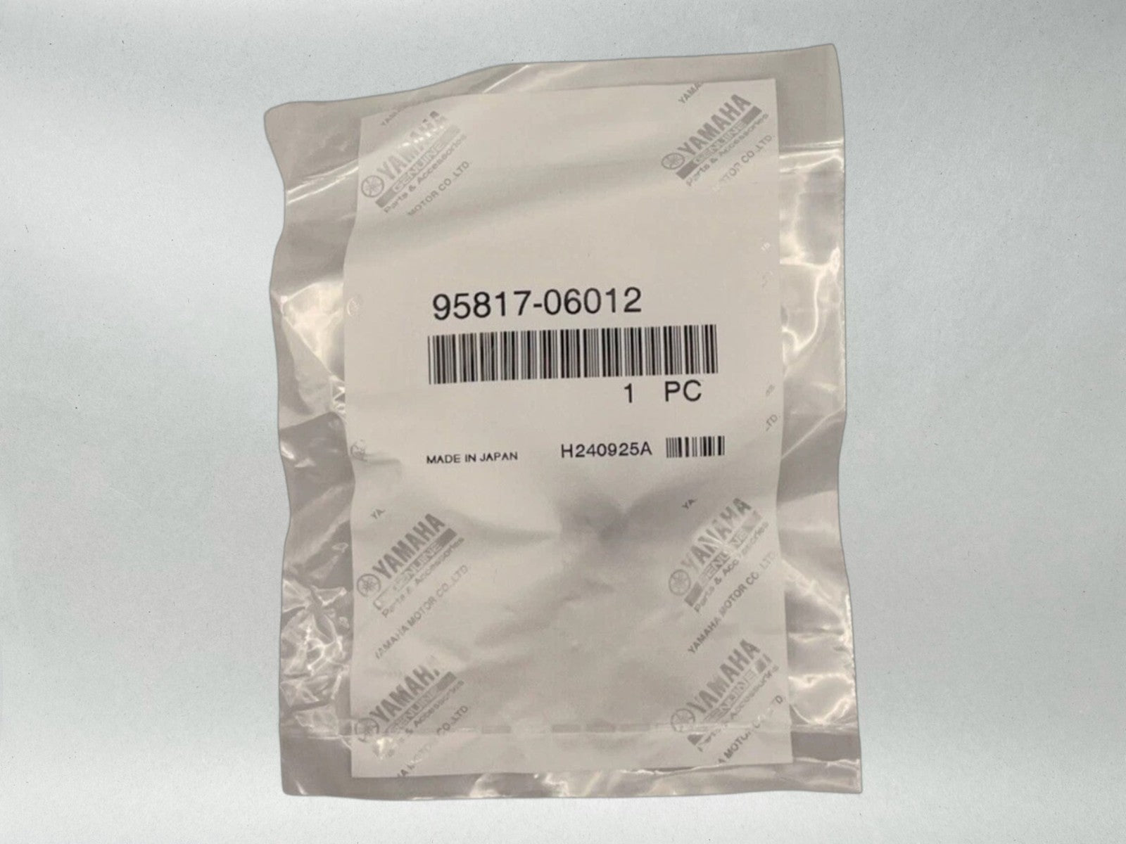 Yamaha Genuine OEM Authentic Flange Bolt - ATV & UTVs 95817-06012-00