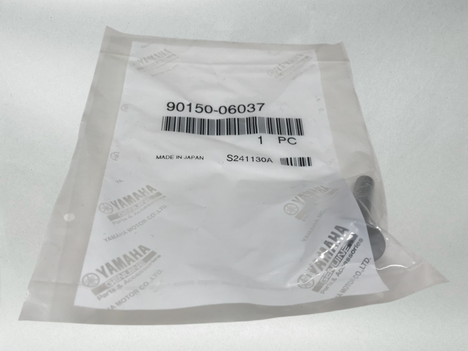 Yamaha Genuine OEM Authentic SCREW, ROUND HEAD(3JM) 90150-06037-00